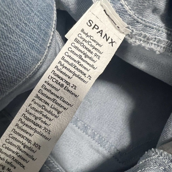 Spanx Sz MP but more like a SP or XS Petite Flare Pull On Jeans Light Wash - Picture 11 of 12